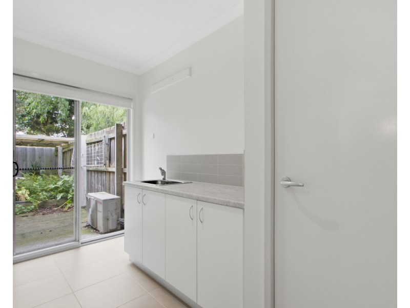 6/2-4 Niel Street, Stratford VIC 3862