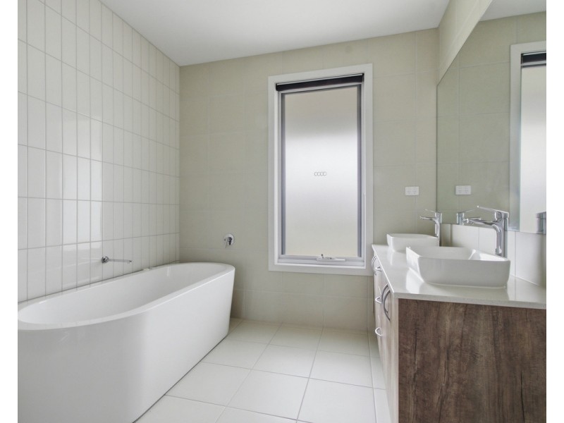 1 Sittella Court, Stratford VIC 3862