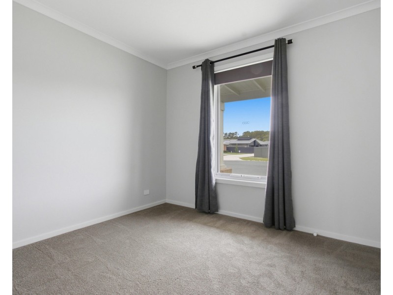 1 Sittella Court, Stratford VIC 3862