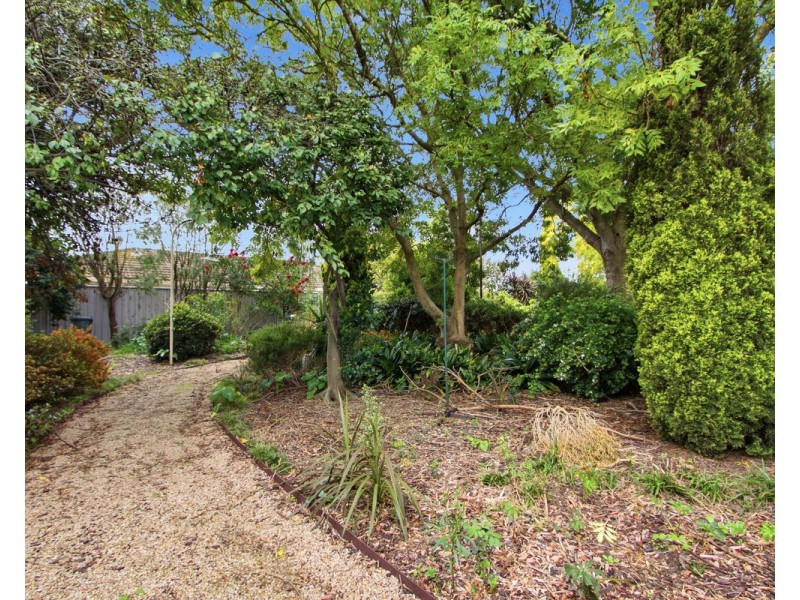 2 Yvette Close, Sale VIC 3850