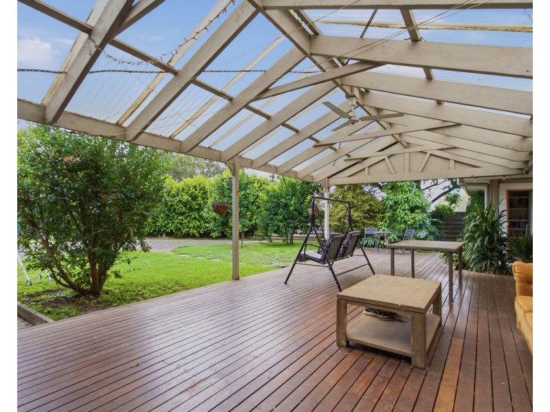 1 Southern Avenue, Sale VIC 3850