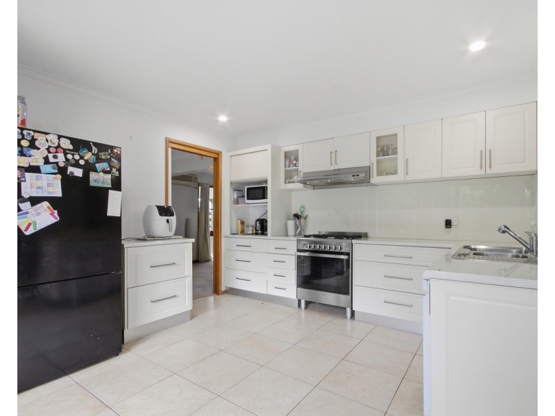 1 Southern Avenue, Sale VIC 3850