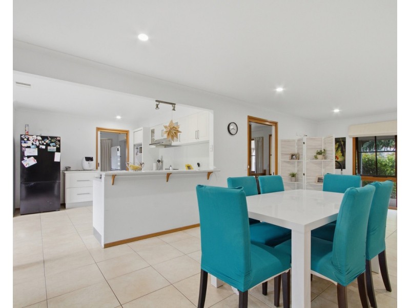 1 Southern Avenue, Sale VIC 3850