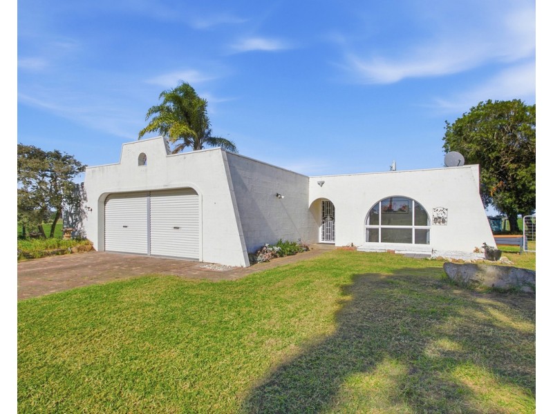 729 Llowalong Road, Llowalong VIC 3862