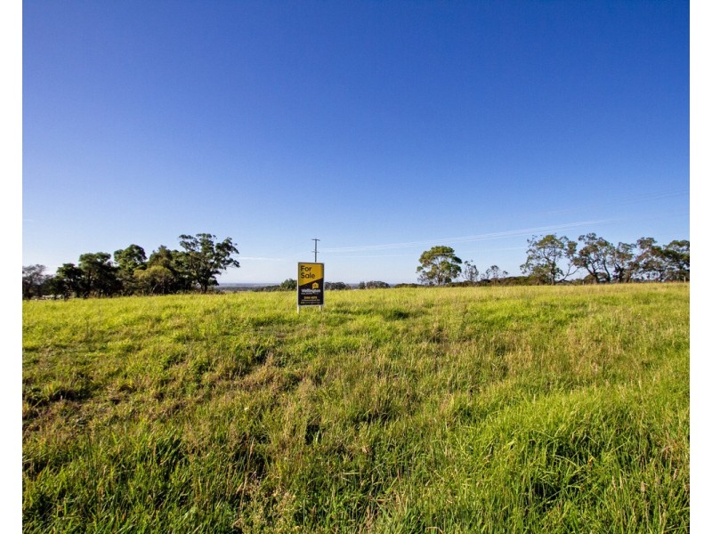 69 Peppertree Hill Road, Longford VIC 3851