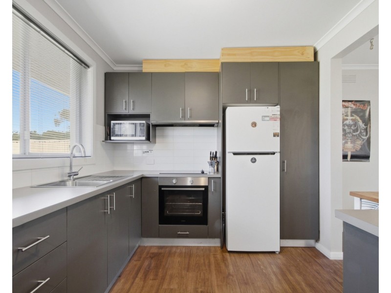 2A Weir Street, Sale VIC 3850