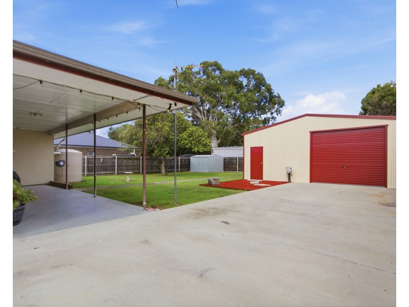 16 Thomson Street, Stratford VIC 3862