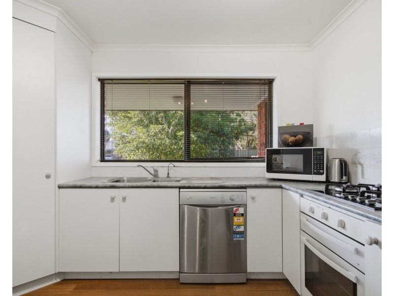 2 Stafford Drive, Sale VIC 3850
