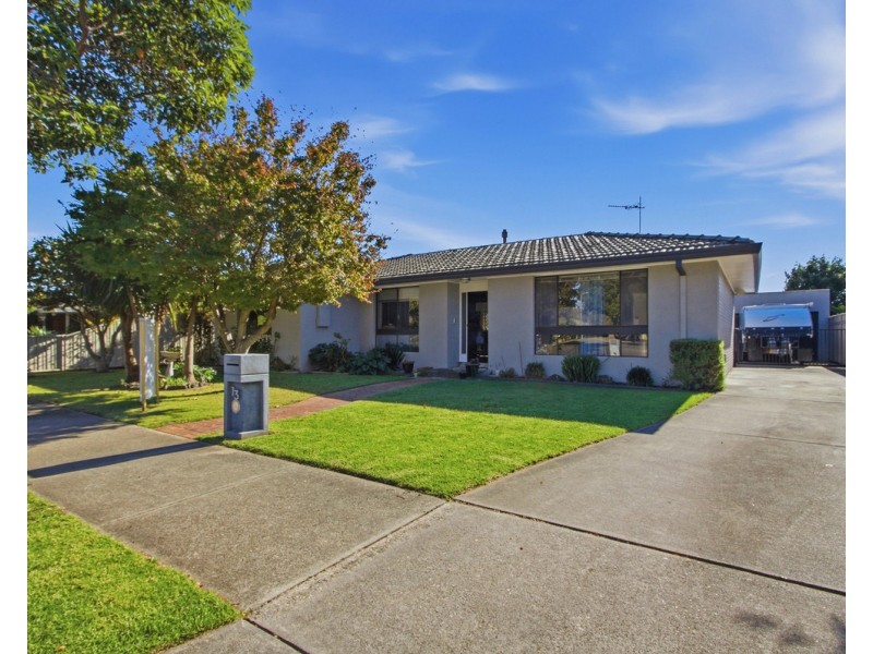 13 Araluen Drive, Sale VIC 3850