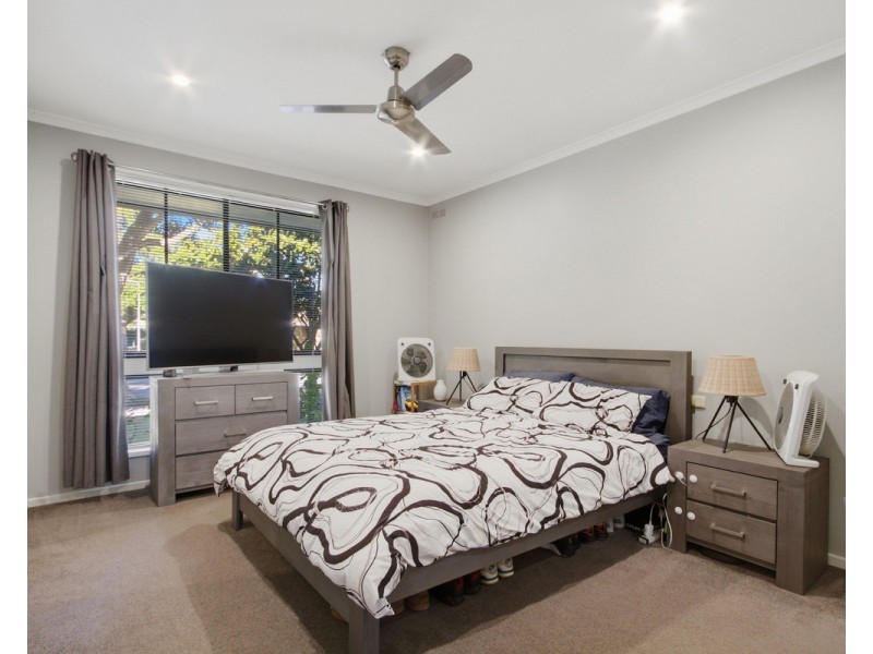13 Araluen Drive, Sale VIC 3850