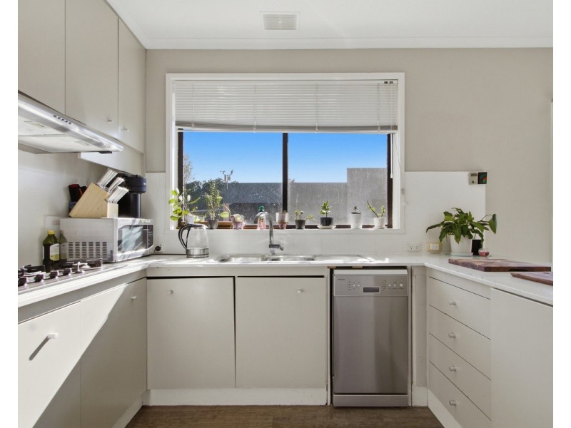 13 Araluen Drive, Sale VIC 3850