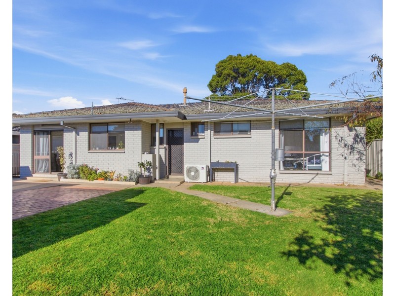 13 Araluen Drive, Sale VIC 3850