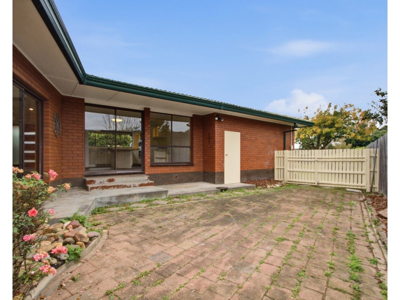 30 Hutchison Street, Sale VIC 3850