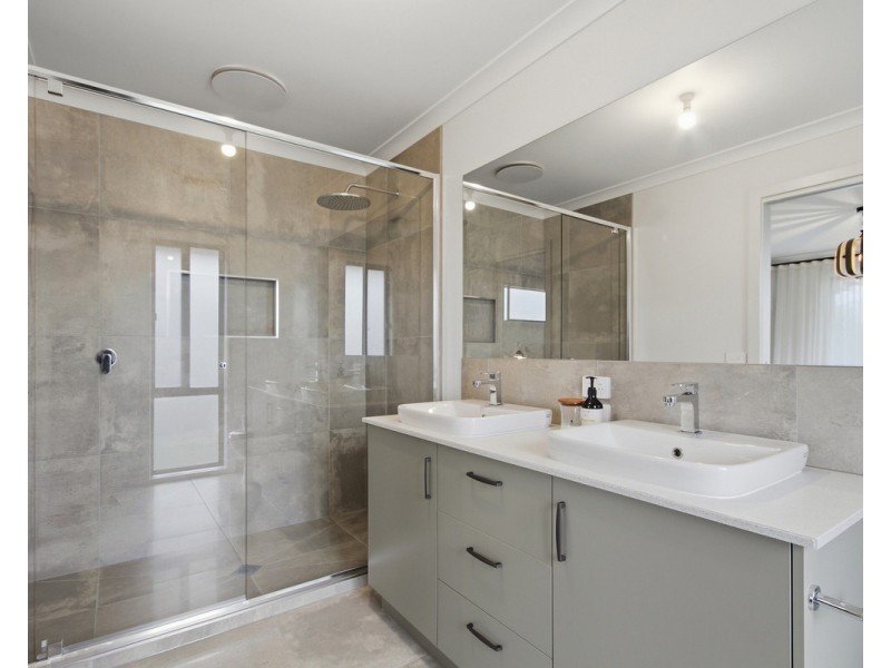 14 Wynd Street, Sale VIC 3850