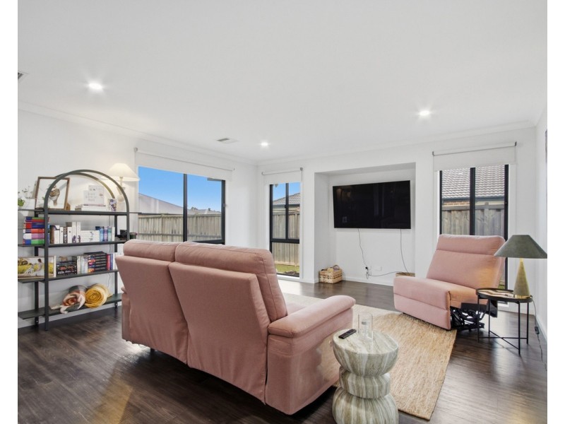 14 Wynd Street, Sale VIC 3850