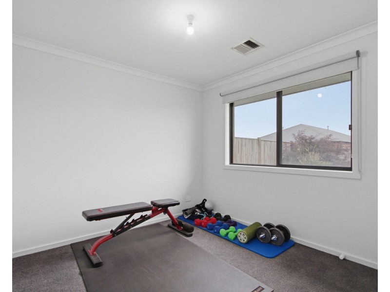 14 Wynd Street, Sale VIC 3850