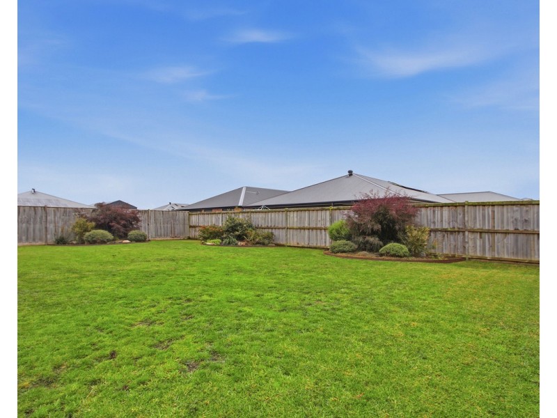 14 Wynd Street, Sale VIC 3850