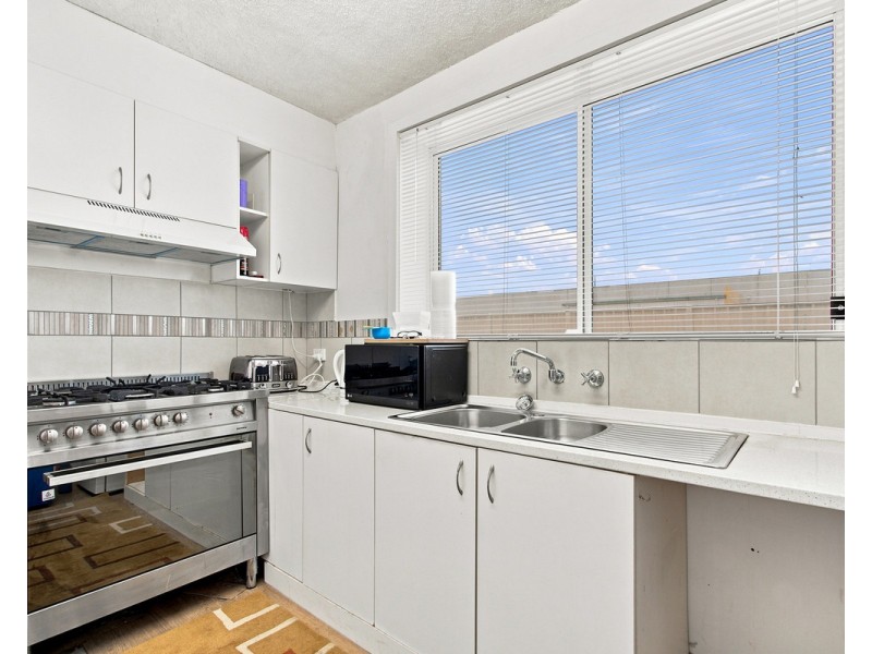 8/291 York Street, Sale VIC 3850