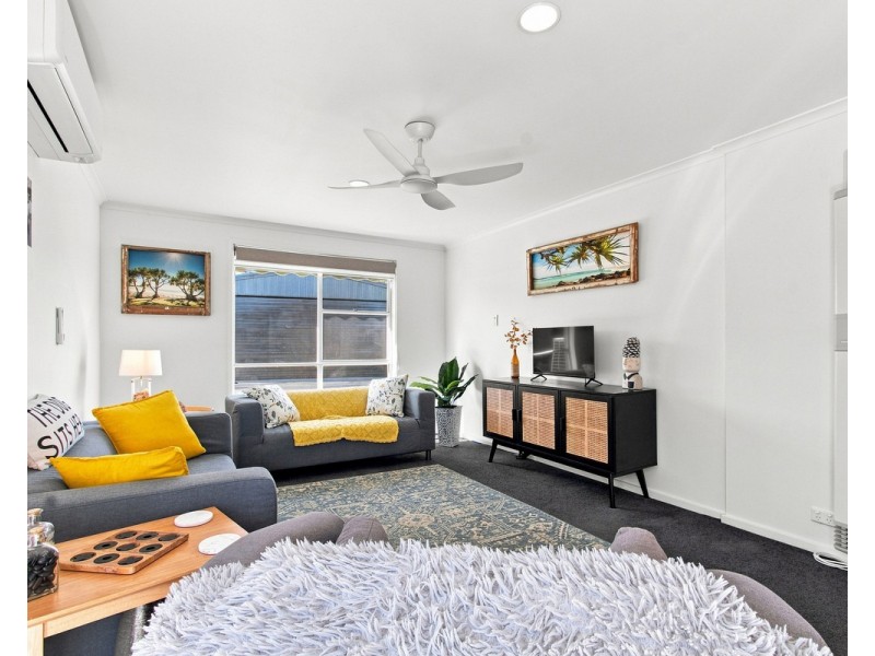 6 Chalmer Court, Sale VIC 3850