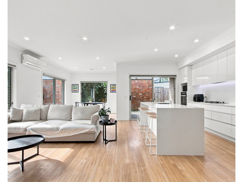 2 Lapwing Lane, Sale VIC 3850