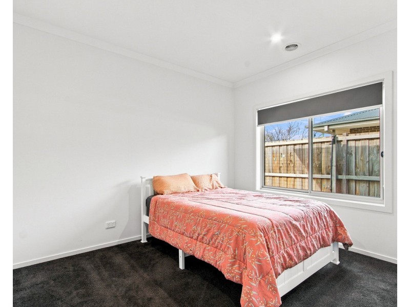 2 Lapwing Lane, Sale VIC 3850