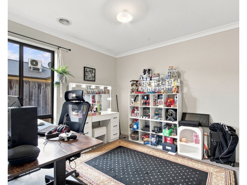 5 Billabong Avenue, Sale VIC 3850