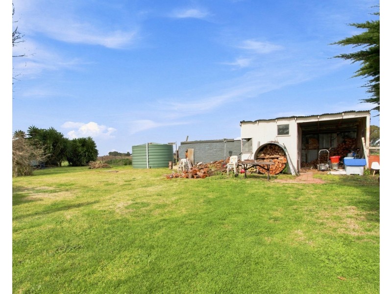 22 Smiths Lane, Cobains VIC 3851
