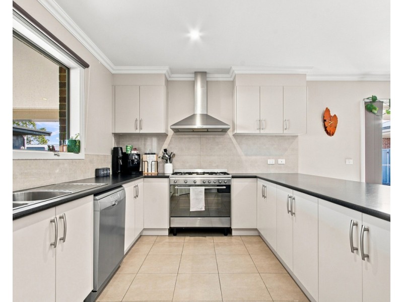 15 Killeen Street, Stratford VIC 3862