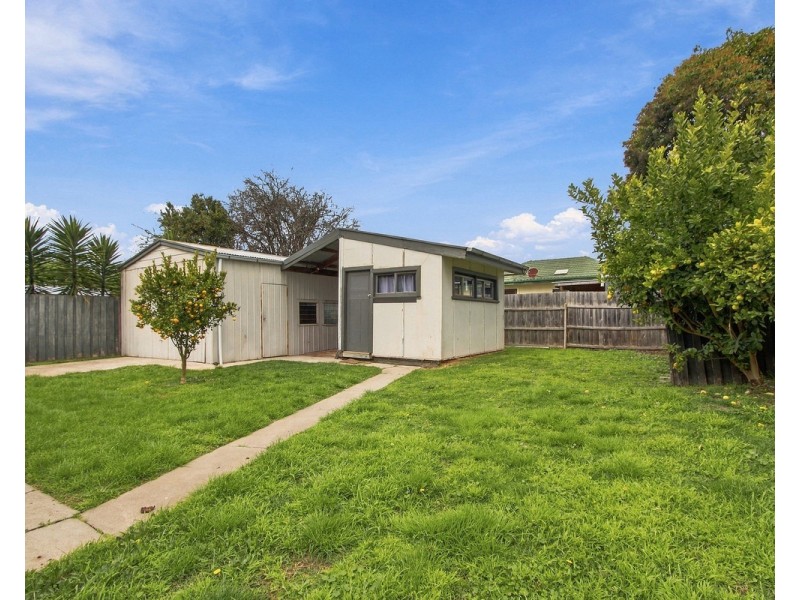 8 Hyland Court, Sale VIC 3850