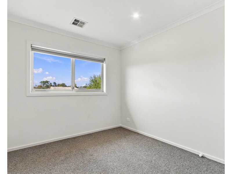 9 Fleming Street, Stratford VIC 3862