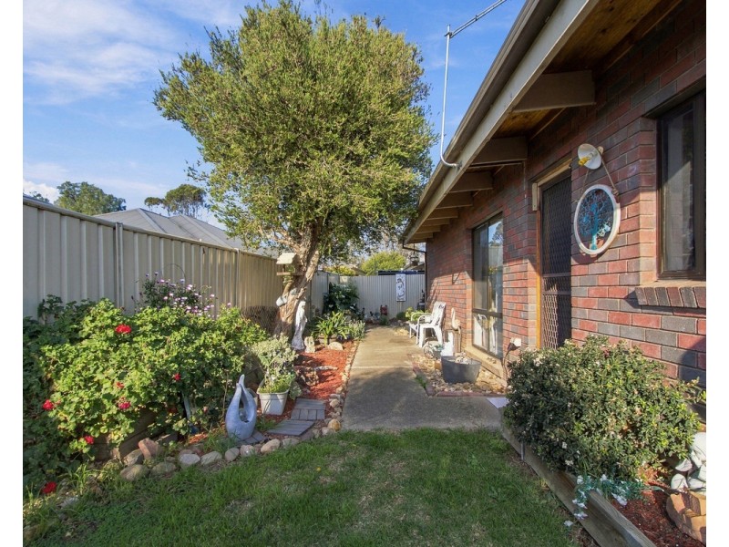 2/29 Wellsford Street, Stratford VIC 3862