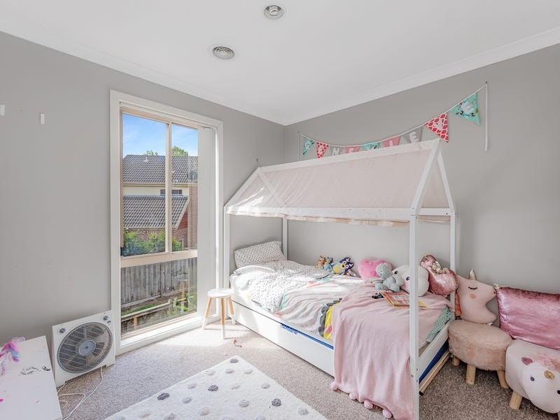 17/2-6 Jerilderie Drive, Berwick VIC 3806