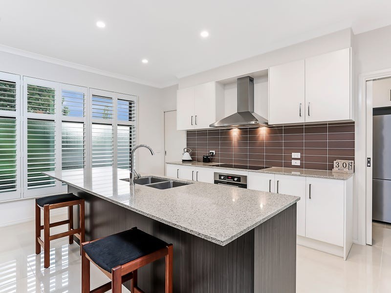 25A John Edgecumbe Way, Endeavour Hills VIC 3802