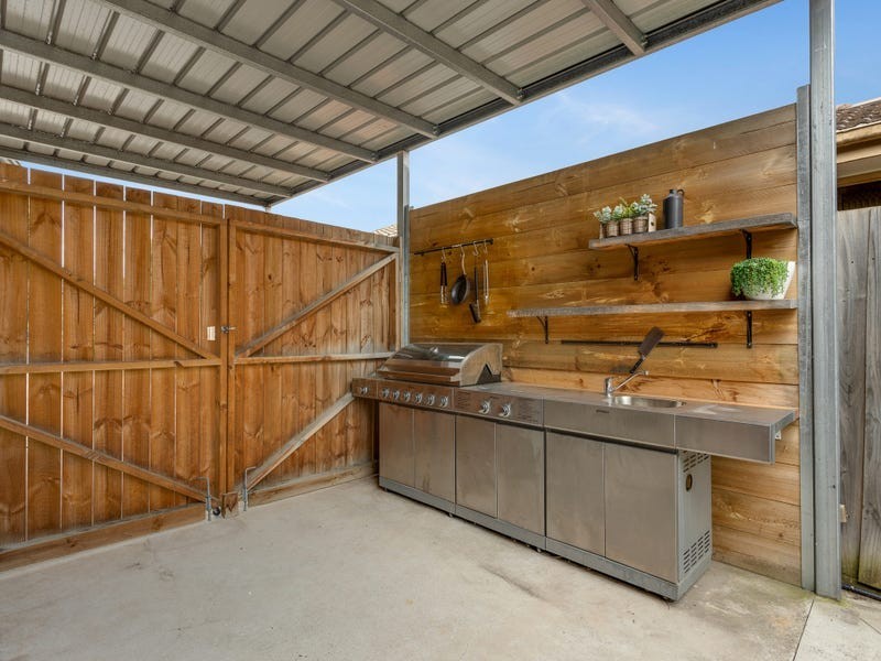 4A Belt Terrace, Endeavour Hills VIC 3802