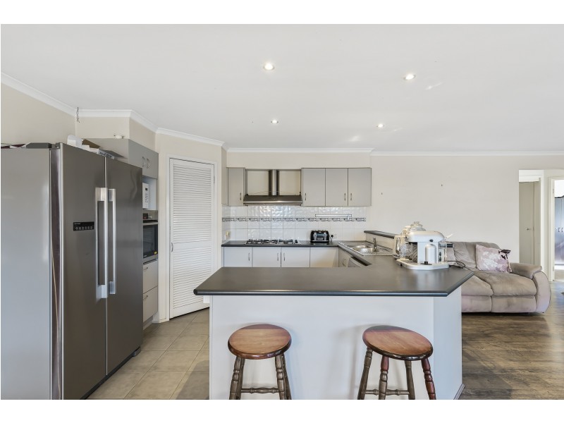 15 Sirens Place, Hallam VIC 3803