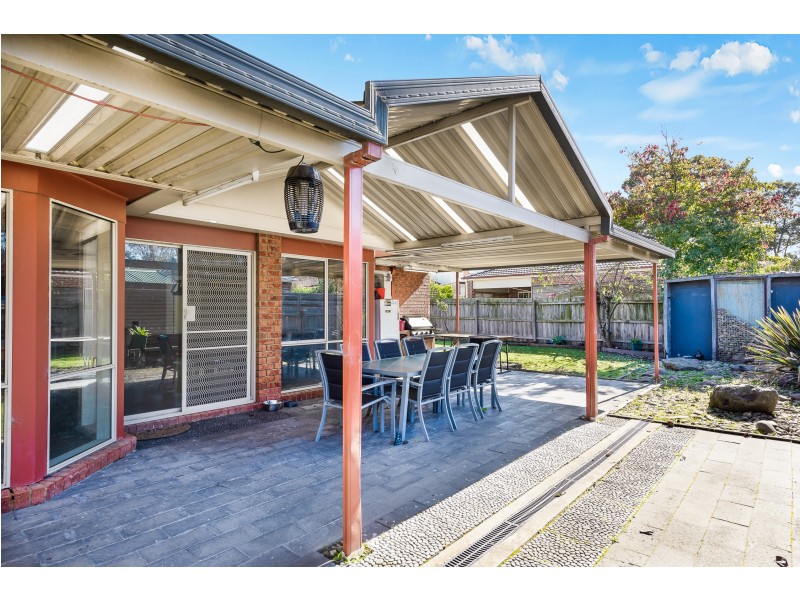 15 Sirens Place, Hallam VIC 3803