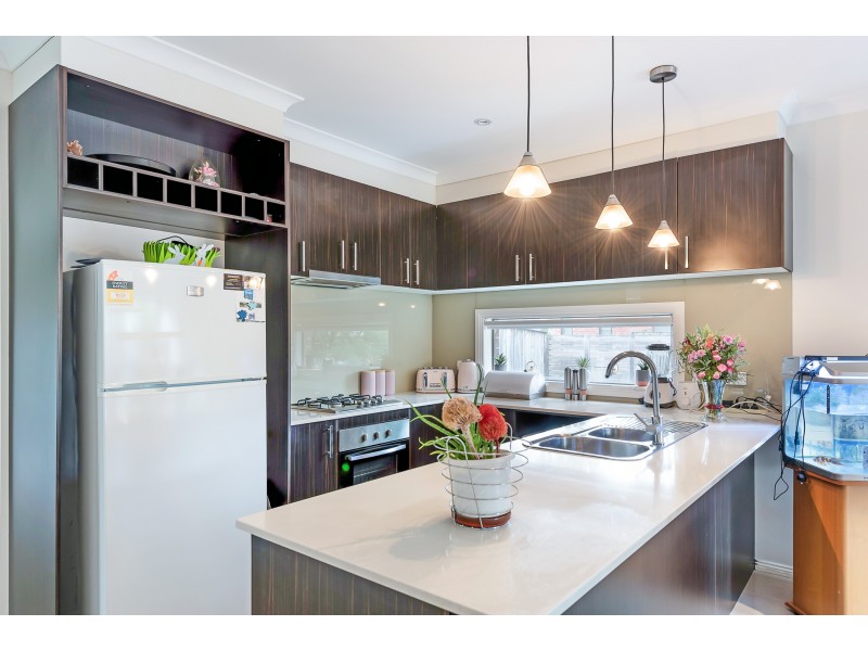 11 Frankland Street, Clyde North VIC 3978