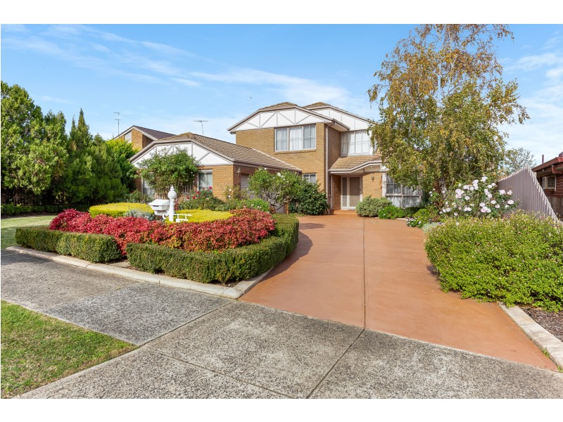 15 Armiston Court, Endeavour Hills VIC 3802