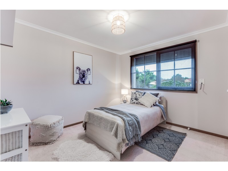 15 Armiston Court, Endeavour Hills VIC 3802