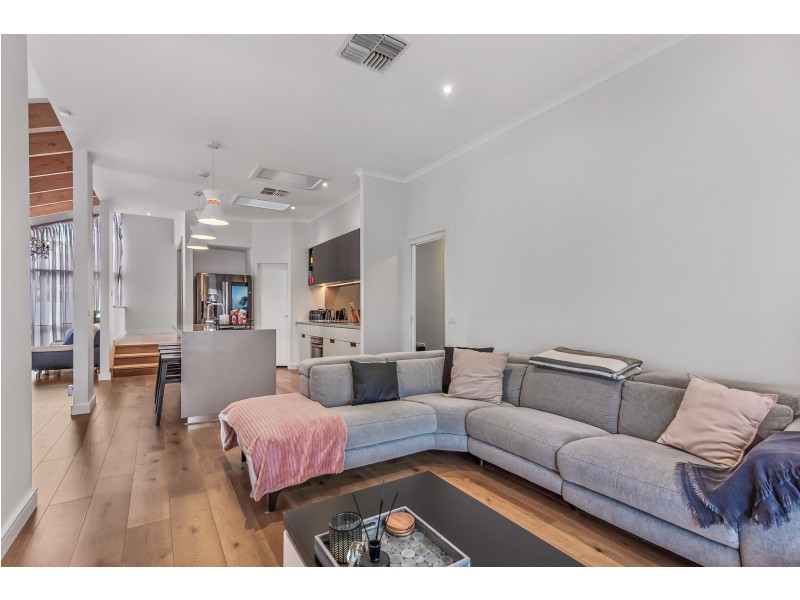 11 Conran Avenue, Endeavour Hills VIC 3802