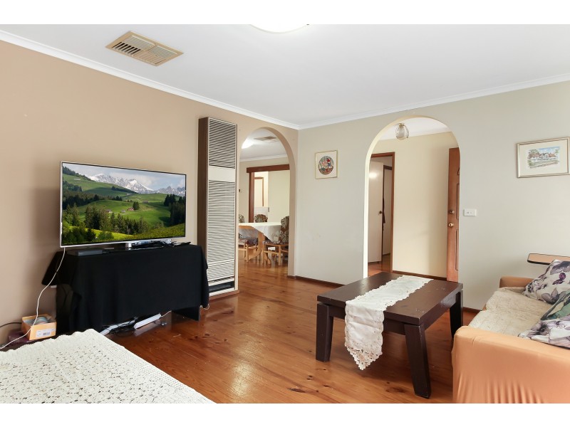 53 Shetland Street, Endeavour Hills VIC 3802