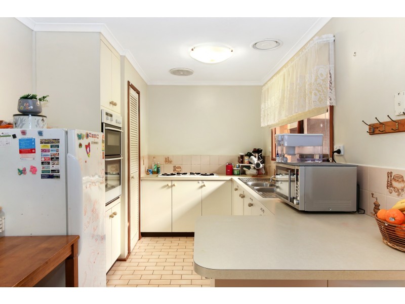 53 Shetland Street, Endeavour Hills VIC 3802