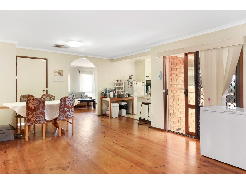 53 Shetland Street, Endeavour Hills VIC 3802