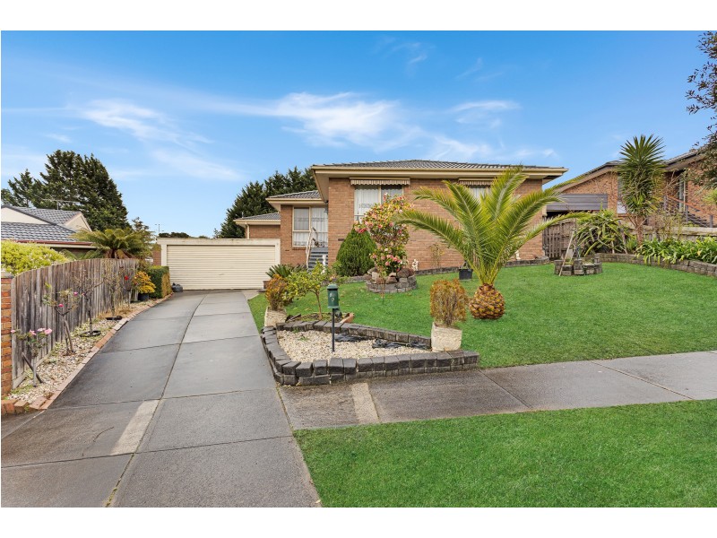 9 Waintree Court, Endeavour Hills VIC 3802