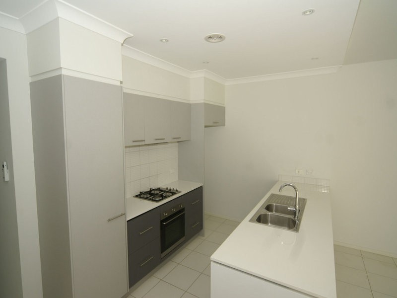 5 Voyager Way, Endeavour Hills VIC 3802