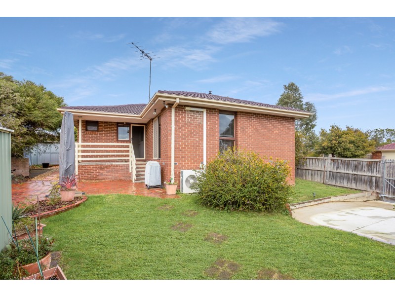 1 Eddington Place, Endeavour Hills VIC 3802