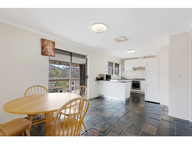 9 Gore Rise, Endeavour Hills VIC 3802