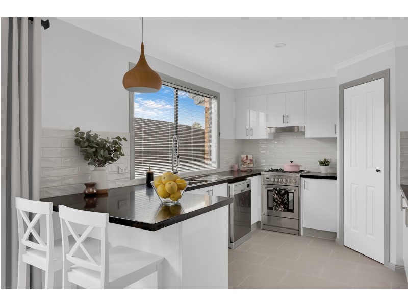 7 Nita Close, Narre Warren VIC 3805