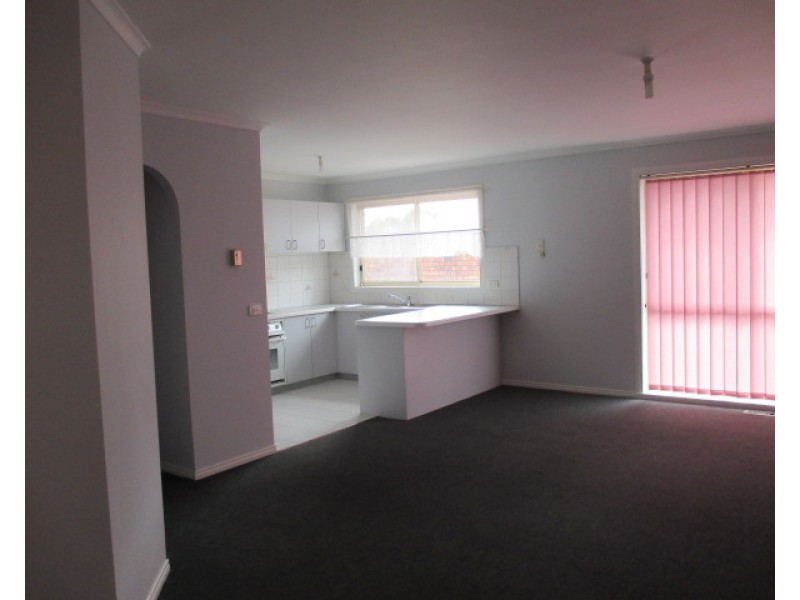 1/20 Bramwell Close, Endeavour Hills VIC 3802