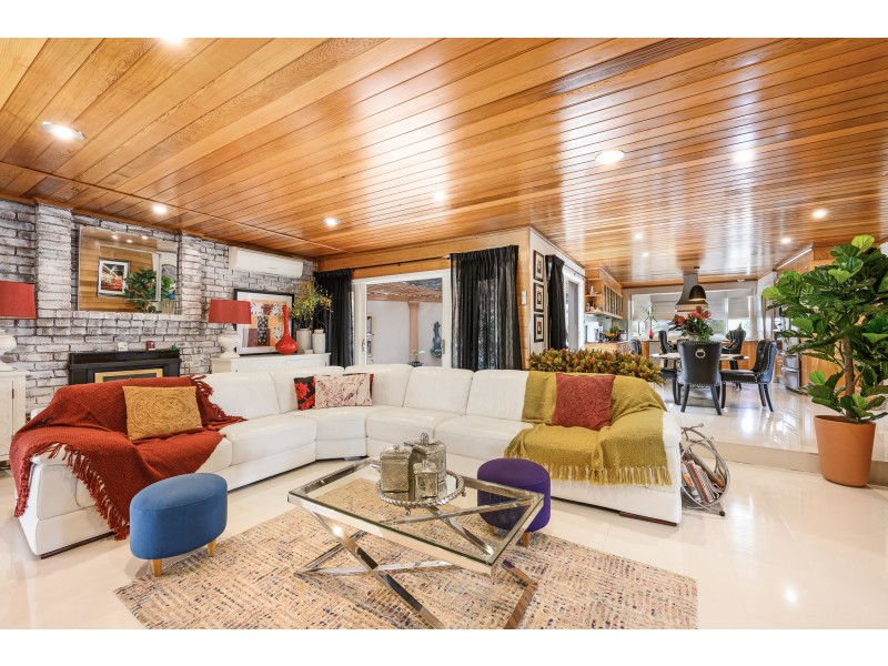1 Durrant Place, Endeavour Hills VIC 3802